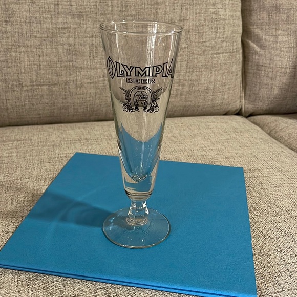 Olympia Beer Glass Stemmed Pilsner Style Black Horseshoe Logo 8 1/2" tall - Picture 1 of 4